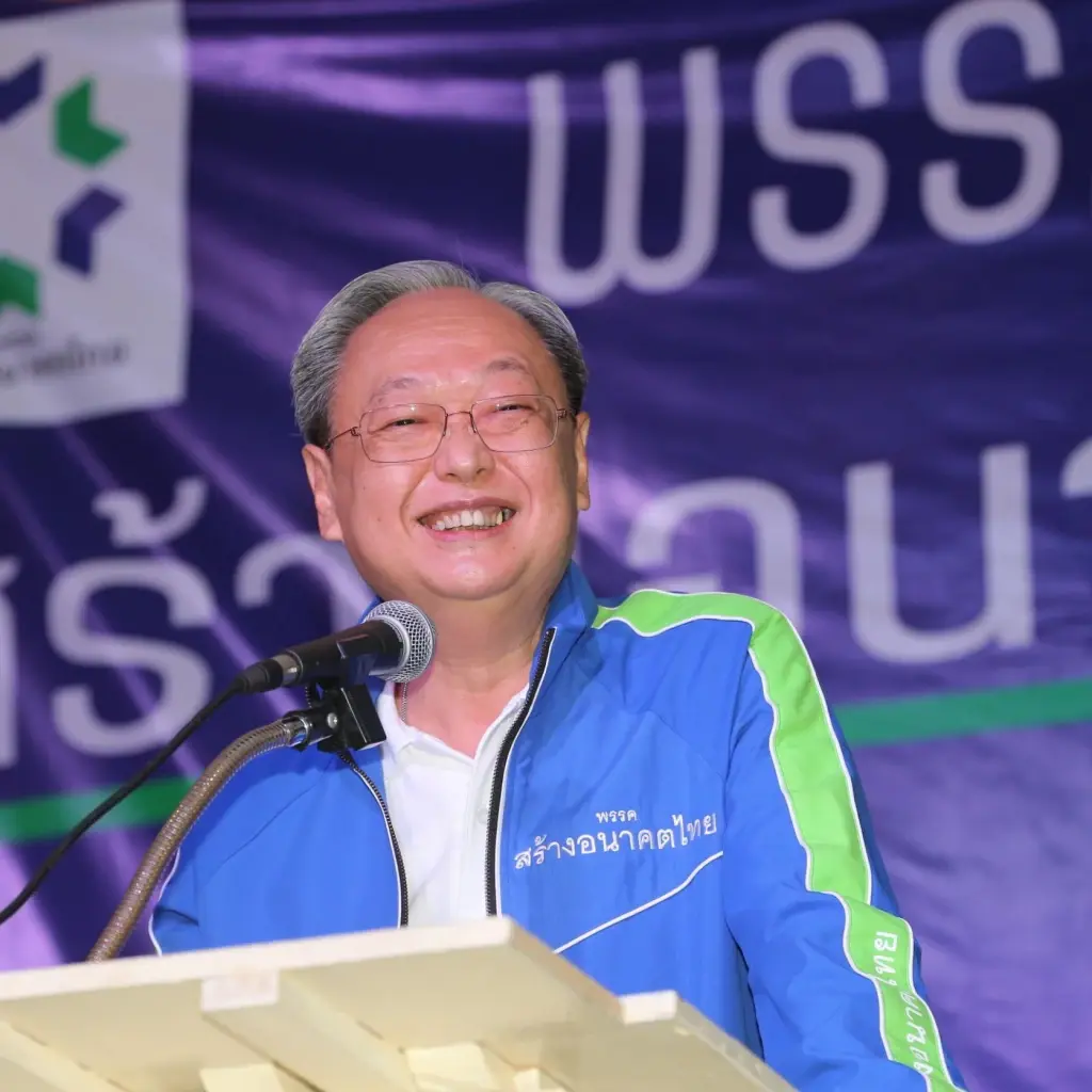 นายสนธิรัตน์ สนธิจิรวงศ์ เลขาธิการพรรคสร้างอนาคตไทย 