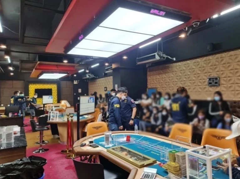 ตำรวจ 191 บุกจับบ่อนย่านรัชดา