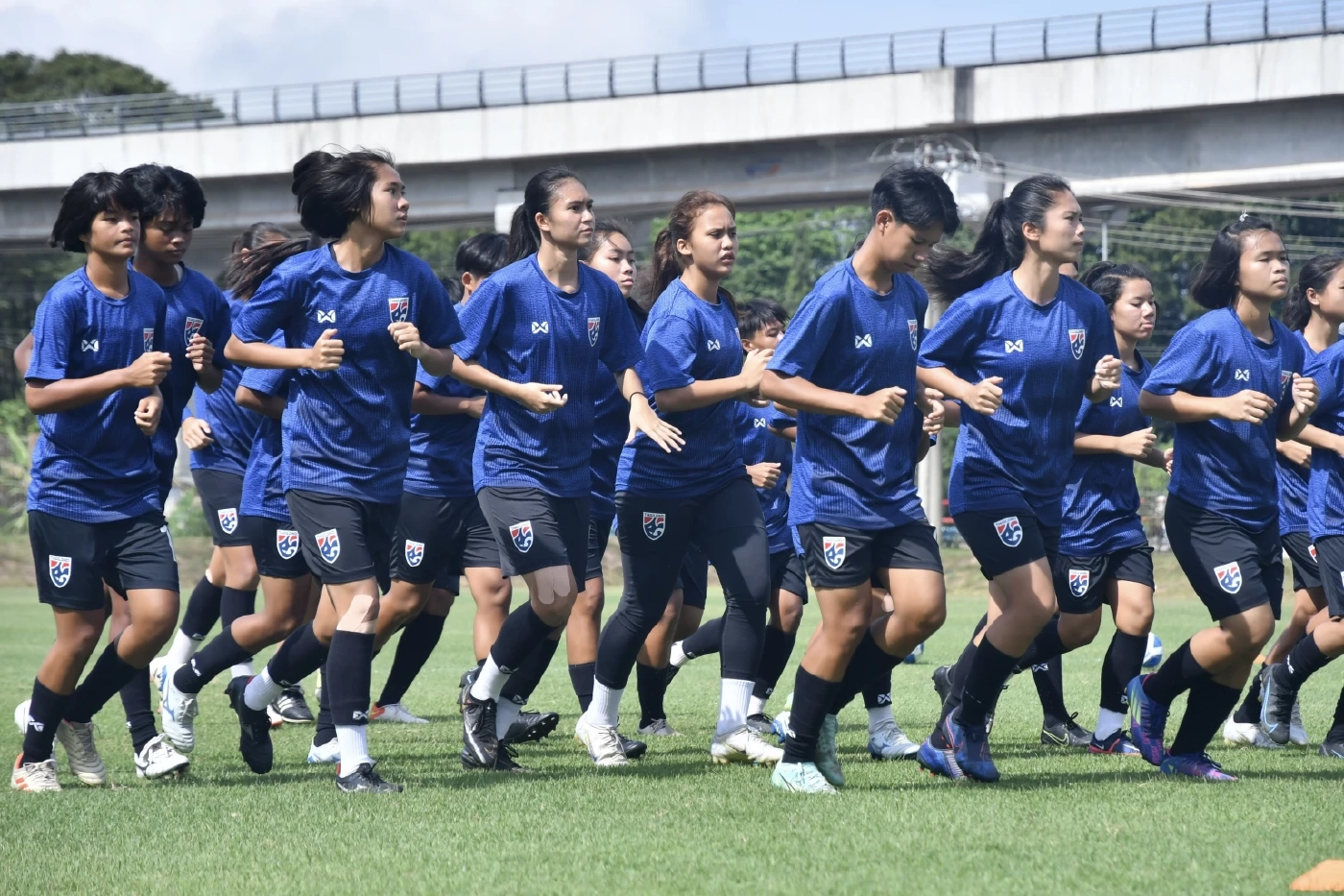 ฟุตบอลหญิง U18 ซ้อมต่อเนื่องก่อนดวลสิงคโปร์ "จิดาภา" มั่นใจชนะได้แน่