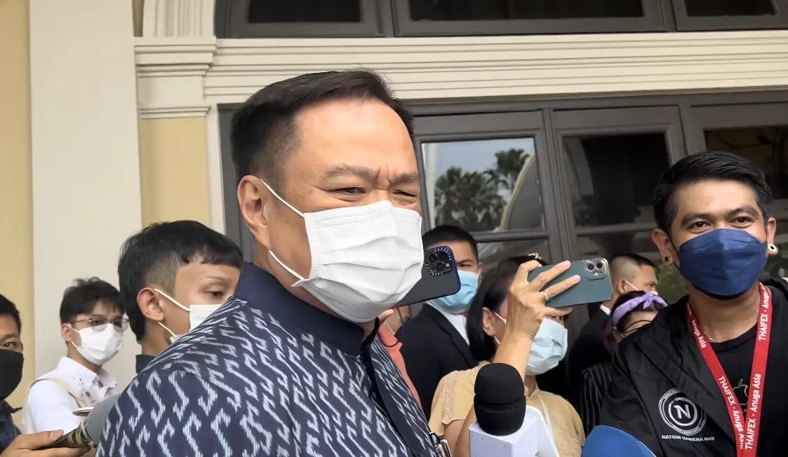 นายอนุทิน ชาญวีรกูล รองนายกรัฐมนตรี และ รมว.สาธารณสุข