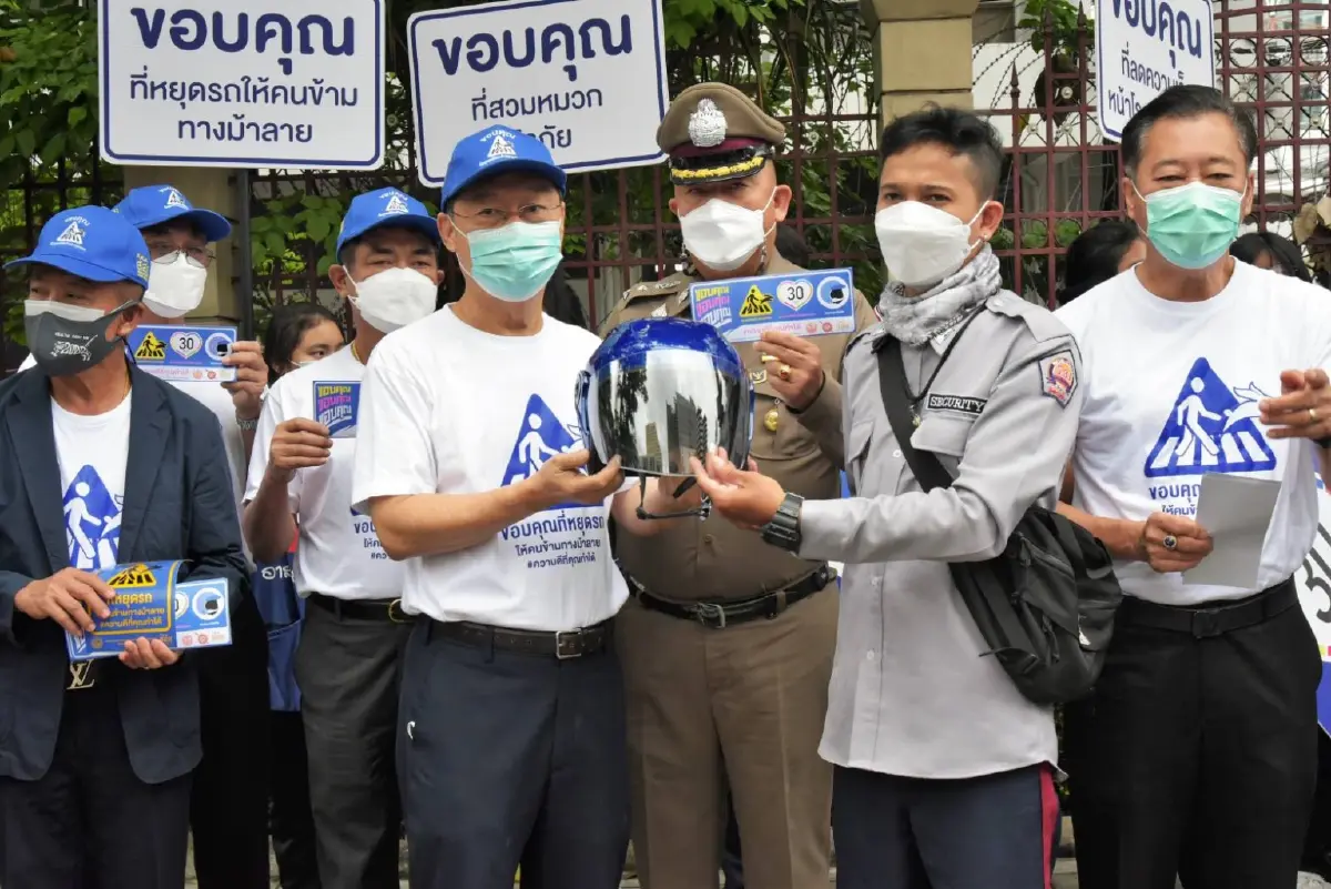 วุฒิสภา-สสส.-ตร.ผนึกกำลังรณรงค์ความปลอดภัยทางม้าลาย