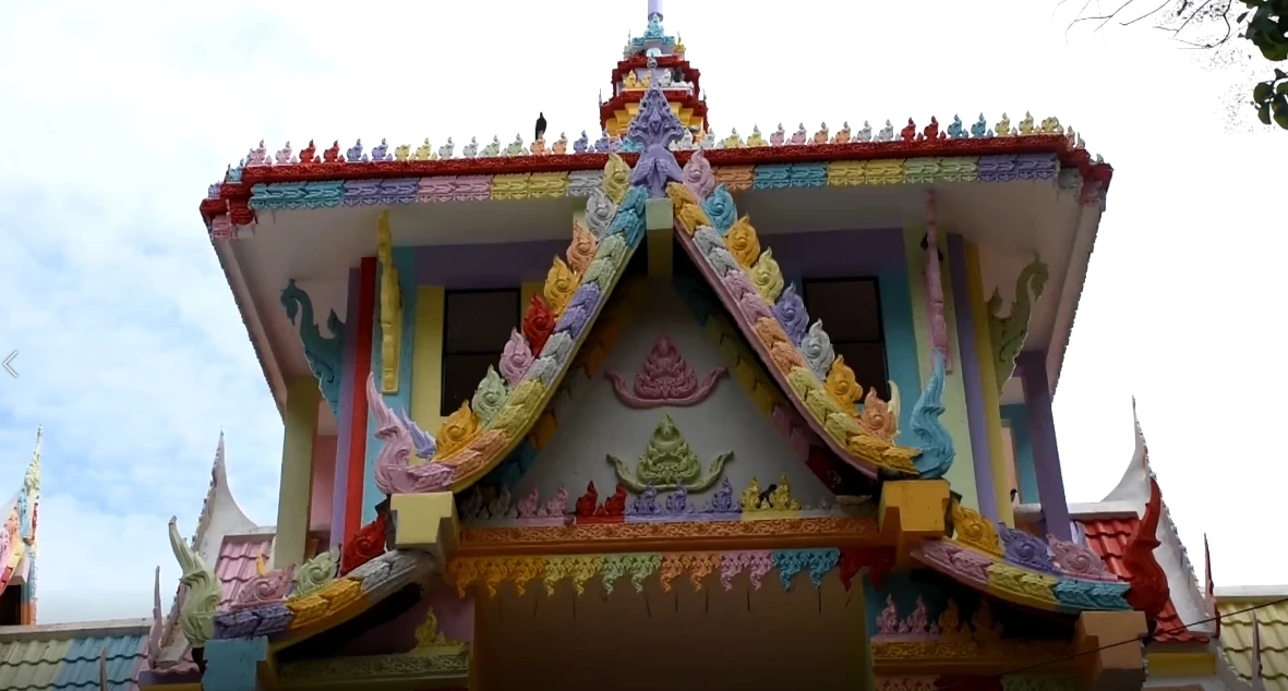 แหวกแนว ! วัดดังอุตรดิตถ์  ทำเมรุเผาศพ 12 สี ชี้สร้างความหวังความกำลังใจ