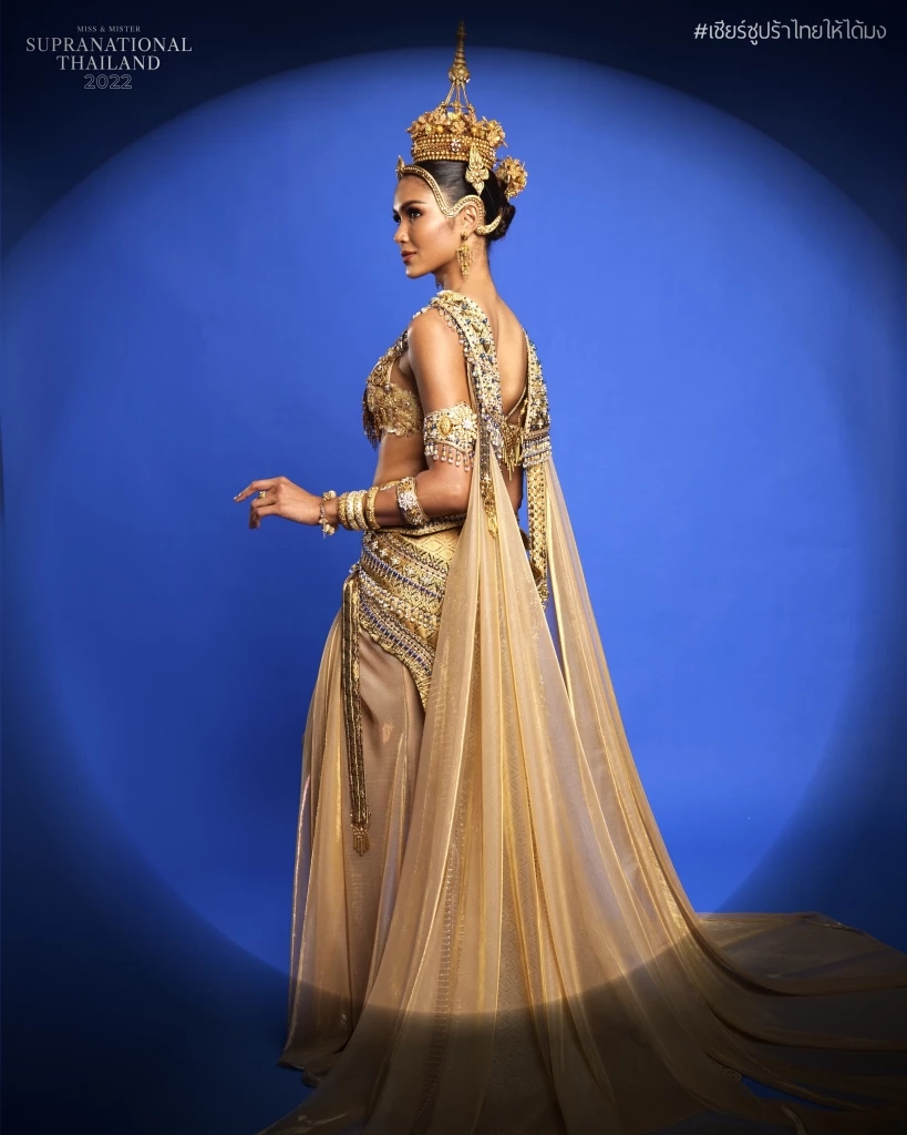 “แพรว แพรววณิชยฐ์” เปิดตัวชุดประจำชาติออร่าพุ่งเตรียมฟาดรอบตัดสิน