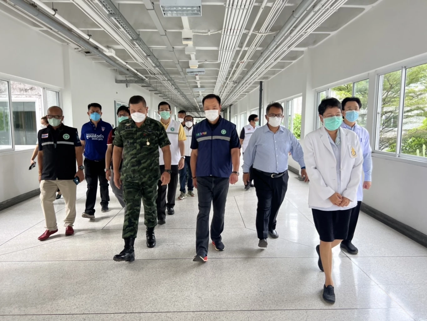 นายอนุทินเข้าเยี่ยม พล.ท.เกรียงไกร เช้าวันนี้ 