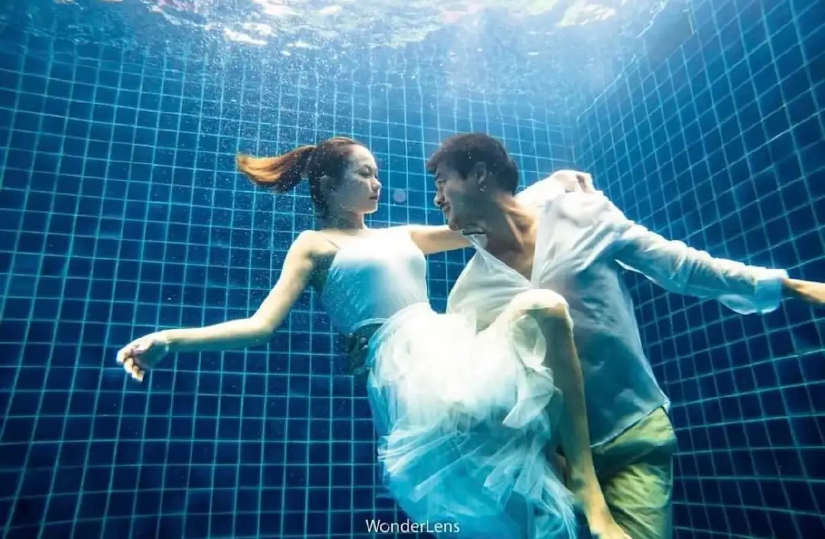 เปิดภาพพรีเวดดิ้งสุดเก๋ “วิกกี้-เวียร์” ก่อนฉลองงานมงคลสมรสพรุ่งนี้