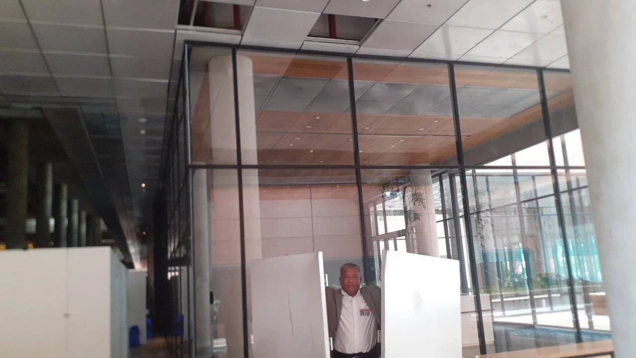 "แจ็ค วัชระ" แหกหน้า สนง.เลขาสภาฯ อัดหมกเม็ดแจงปัญหารั่วซ้ำซาก