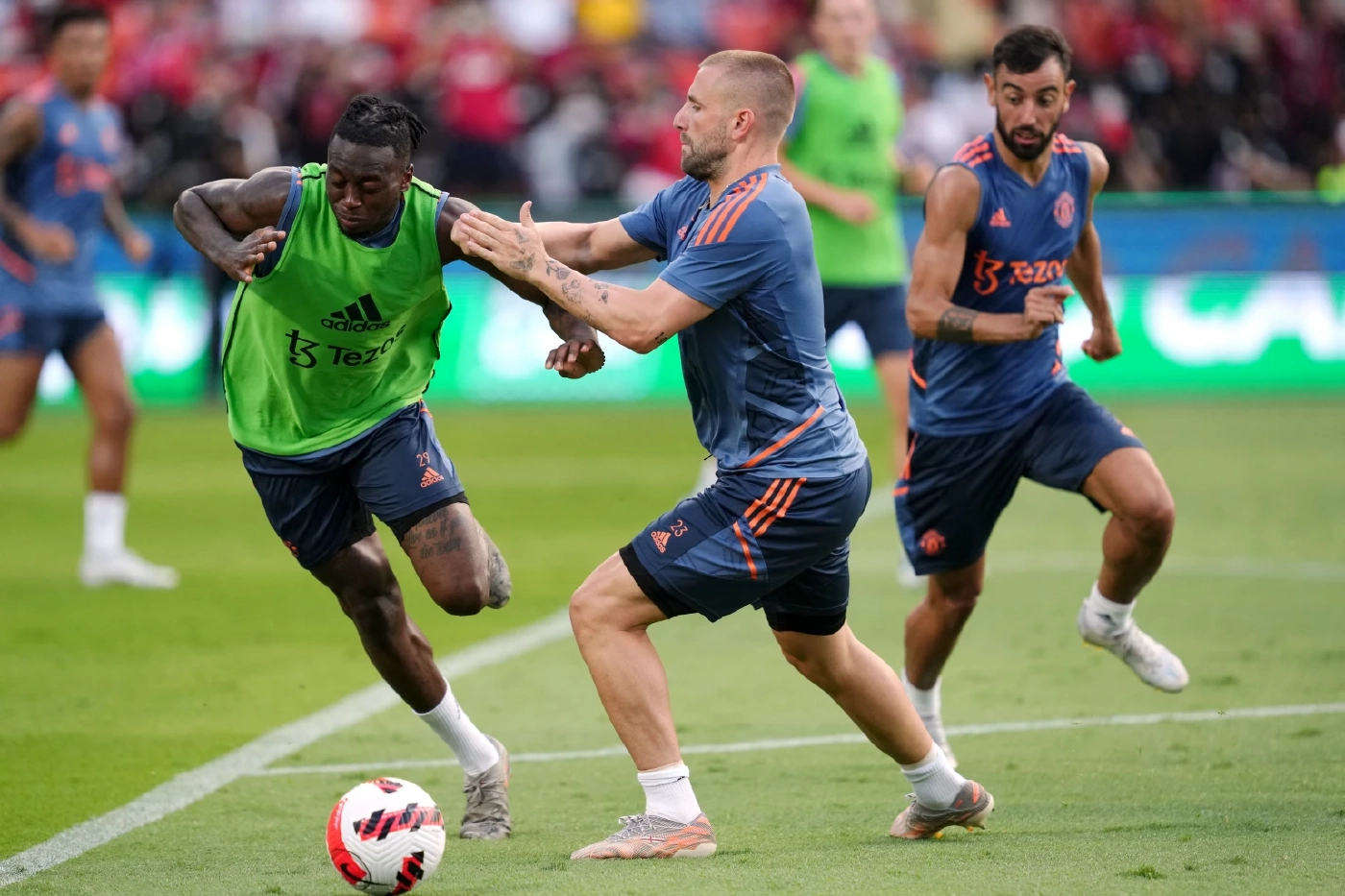 ประมวลภาพ แมนฯยูไนเต็ด ซ้อมเข้มก่อนดวลหงส์ศึกแดงเดือดพรุ่งนี้