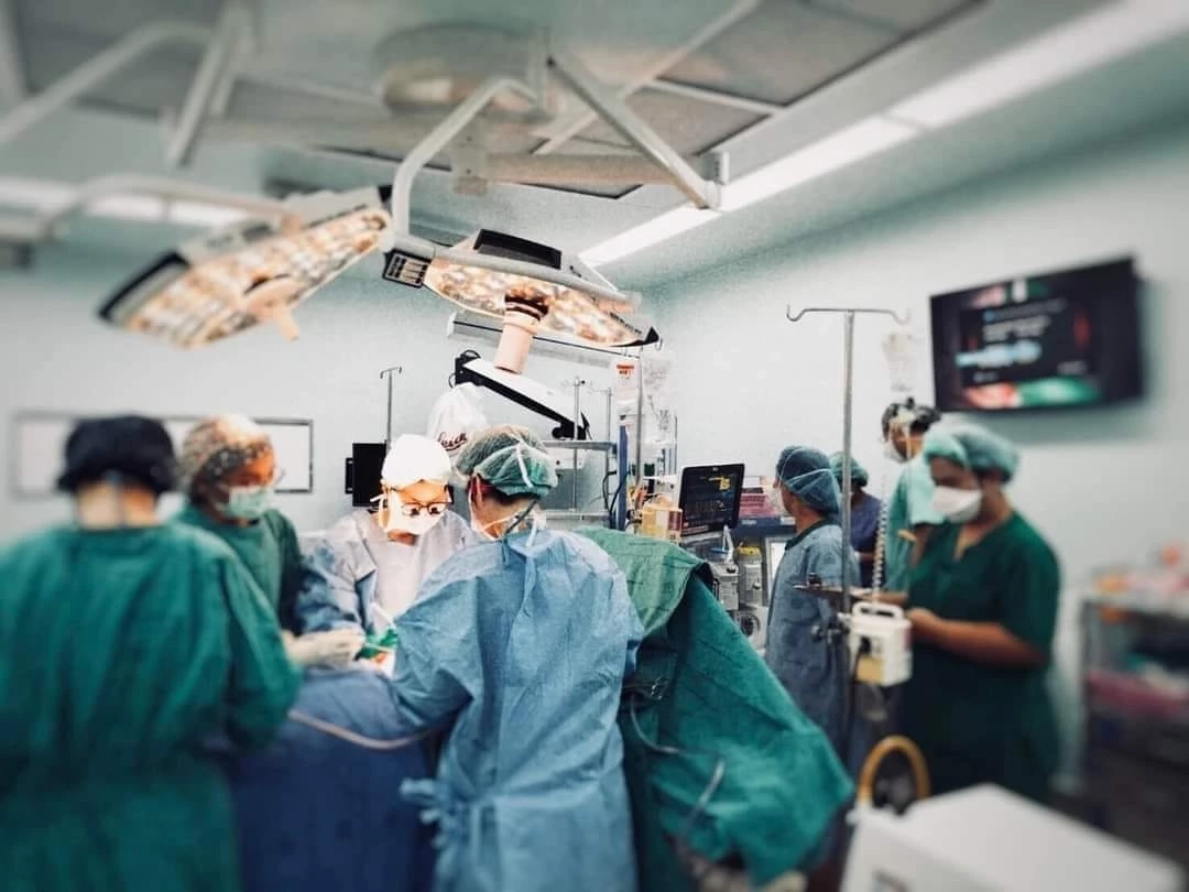 ชาวเน็ตเชิดชู "ครูปุ้ม" ประสบอุบัติเหตุสมองตาย บริจาคอวัยวะช่วย 5 ชีวิต