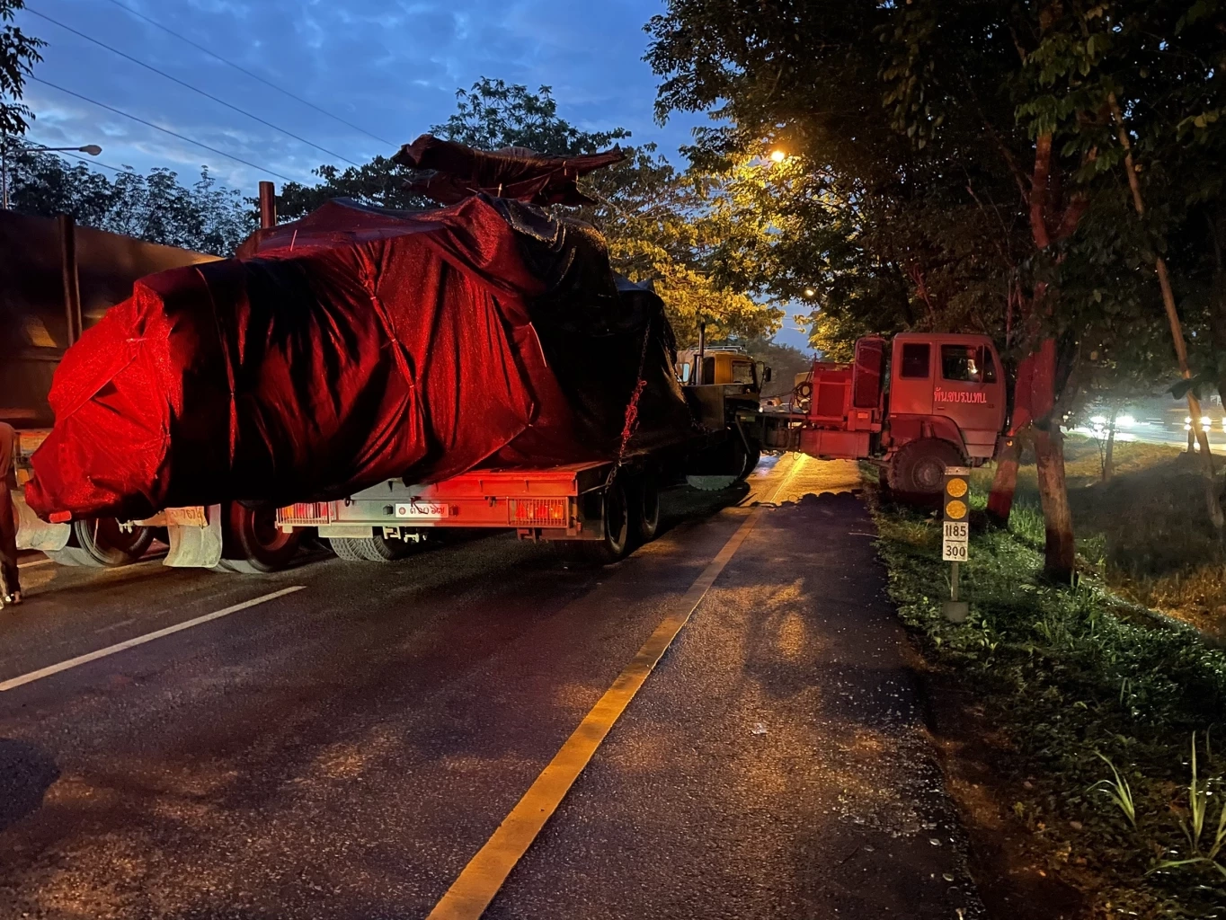 รถขนฮ.มทภ.4 เกิดอุบัติเหตุ 