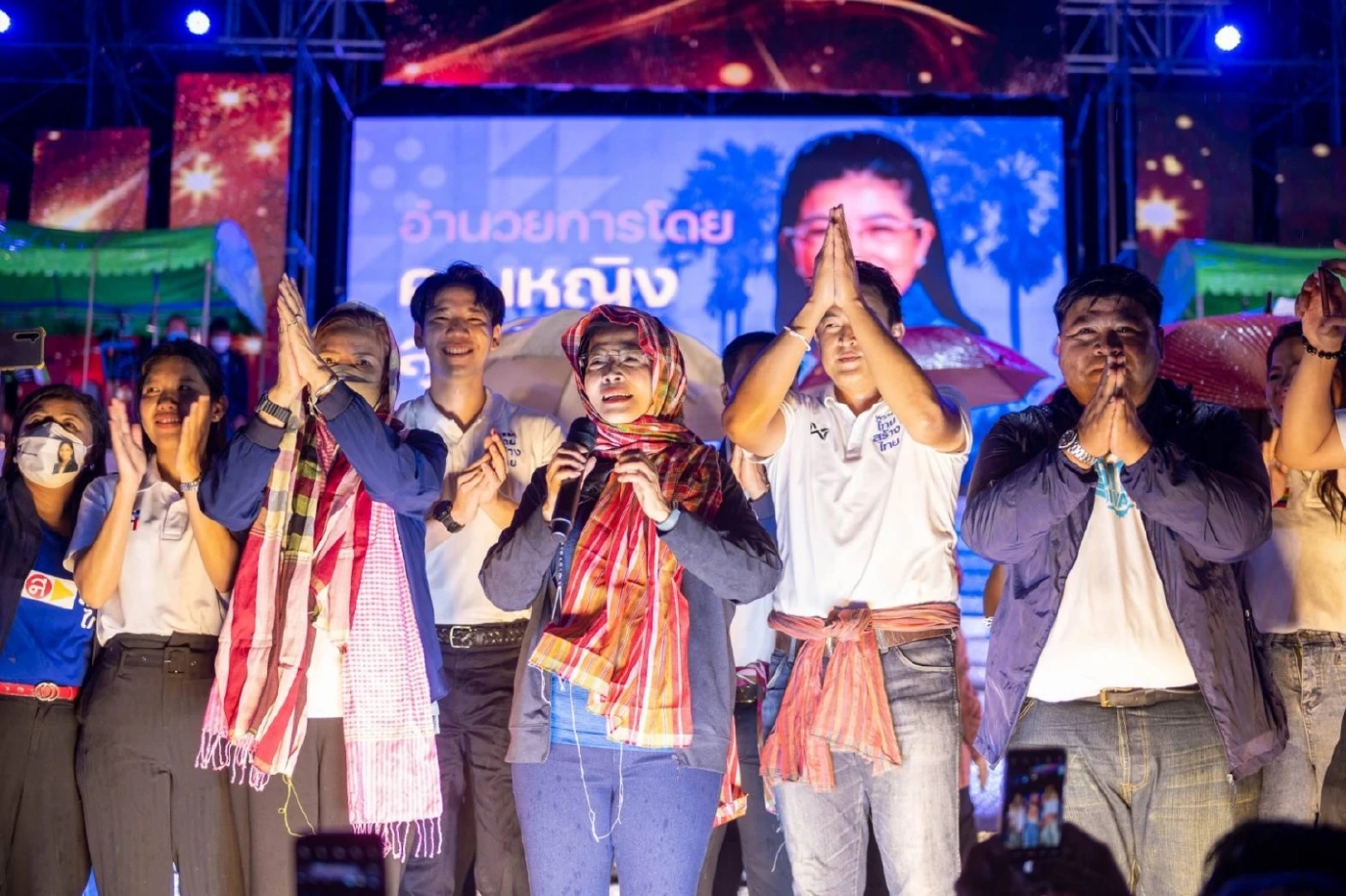 "สุดารัตน์"คืนความสุขเพื่อ"คนตัวเล็ก...คิดใหญ่"สู่Soft Power ของดีอีสาน