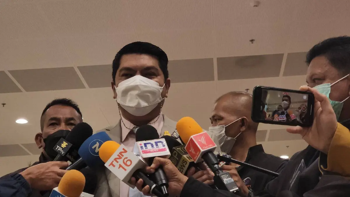 "พีระวิทย์"ขู่อย่าบังคับเรื่องโหวตกดดันพร้อมถอนตัวร่วมรัฐบาล
