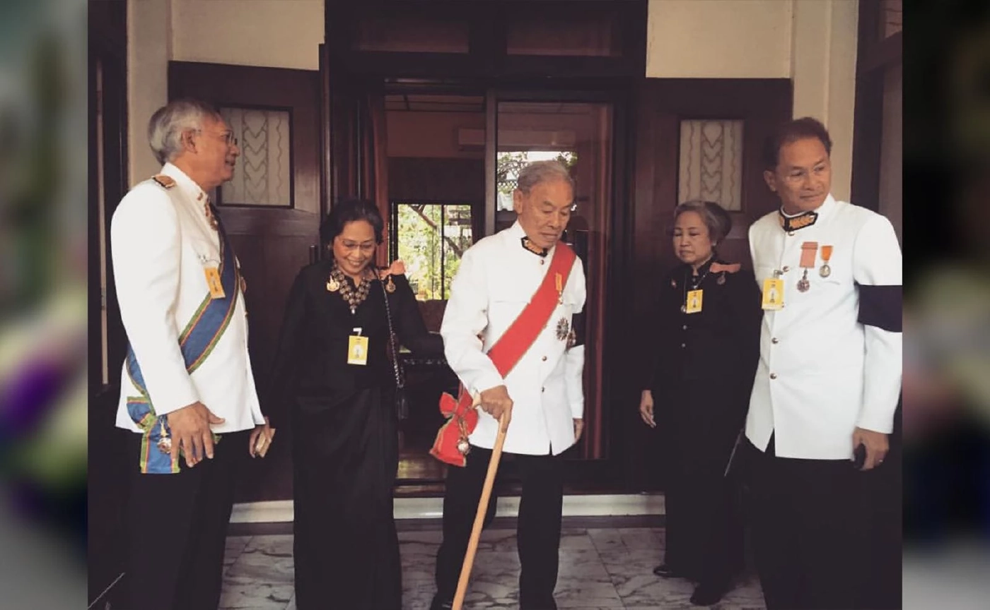 พระประวัติ ม.จ.ภีศเดช รัชนี พระอนุวงศ์อาวุโสที่เป็นที่เคารพในราชสำนักไทย