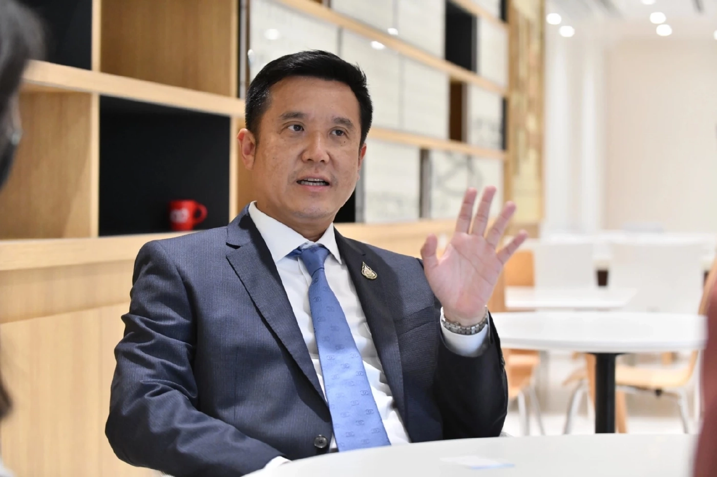 รู้จัก “ชนก จันทาทอง” ส.ส.หญิงผู้(กล้า)อภิปรายเรื่องส่วนตัว "ชัยวุฒิ"