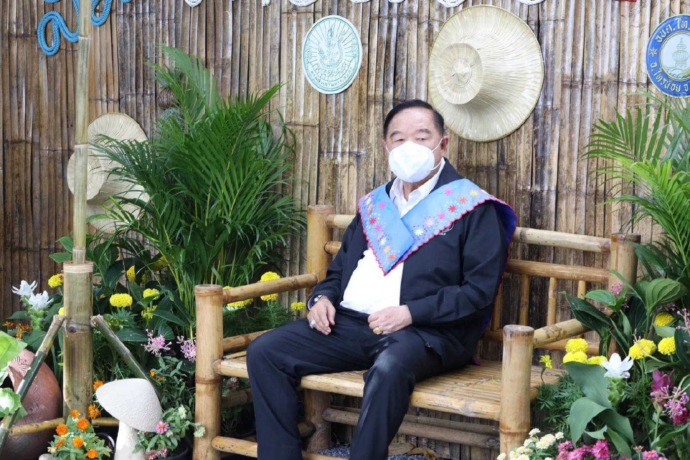 บิ๊กป้อม ลุยเมืองนนท์สุดกร่อย ไร้เงาว่าที่ผู้สมัคร ส.ส. ในพื้นที่มาต้อนรับ