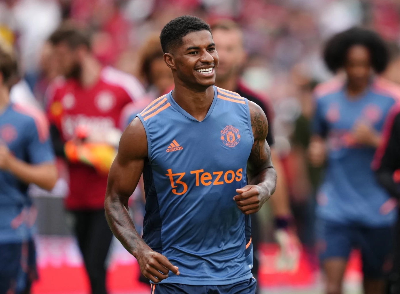 ประมวลภาพ แมนฯยูไนเต็ด ซ้อมเข้มก่อนดวลหงส์ศึกแดงเดือดพรุ่งนี้