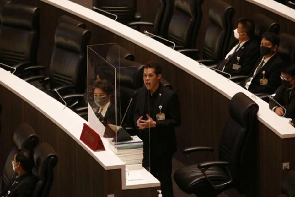  "ปกรณ์วุฒิ  อุดมพิพัฒน์สกุล" ส.ส.บัญชีรายชื่อ พรรคก้าวไกล 