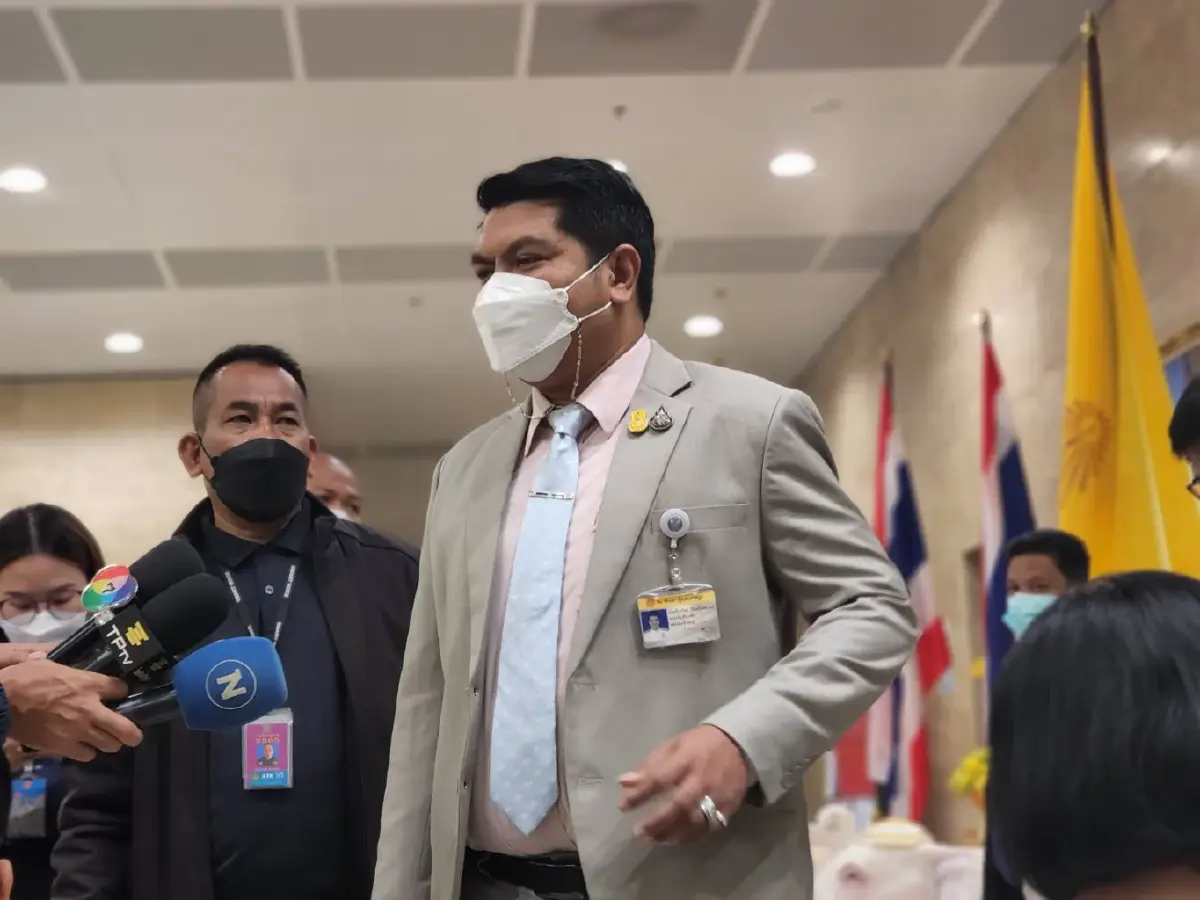 "พีระวิทย์"ขู่อย่าบังคับเรื่องโหวตกดดันพร้อมถอนตัวร่วมรัฐบาล