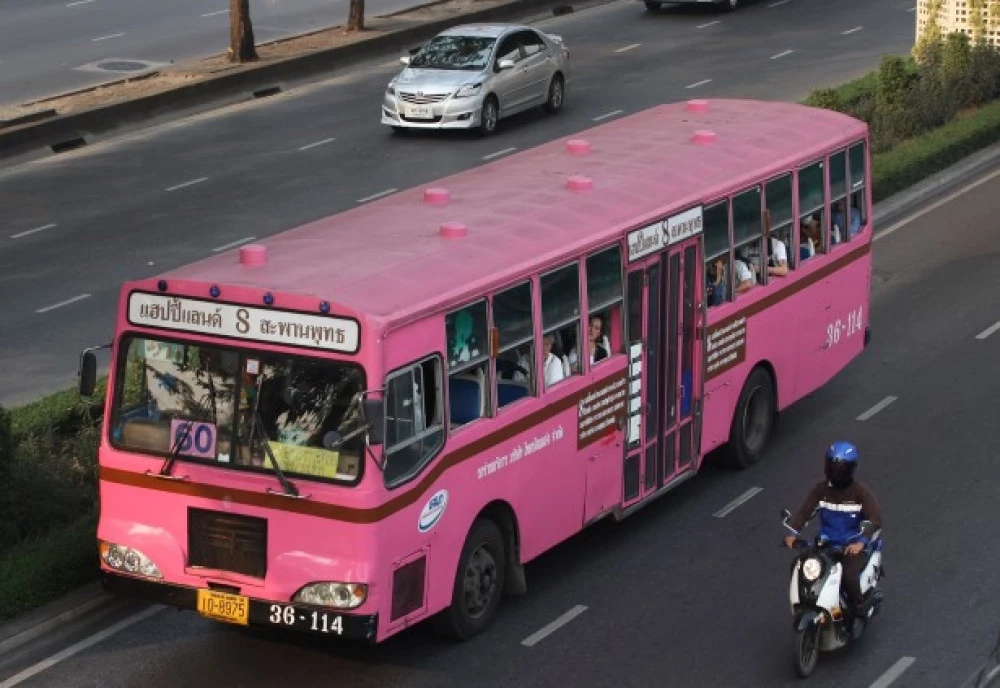 ปิดตำนานรถเมล์สาย 8 ไม่ผ่านคุณสมบัติ ต้องเตรียมหยุดเดินรถในเร็ว ๆ นี้