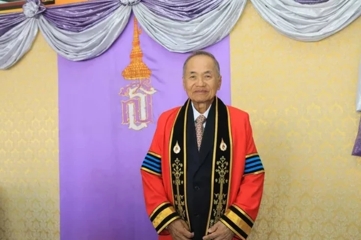 เปิดประวัติ "อากงจุน"จาก "เด็กกวาดถนน" สู่ผู้บริจาคให้รพ.รามาธิบดี 900 ล้าน