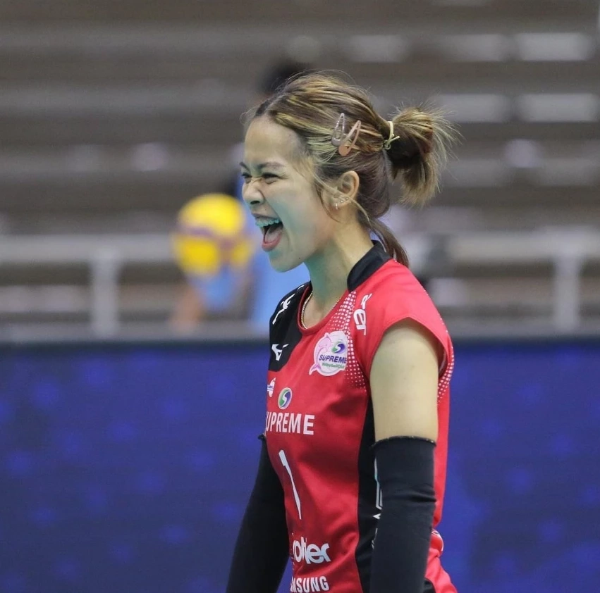 ชวนคอกีฬา ร่วมทำความรู้จัก “เอ สุพัตรา ไพโรจน์” ลิเบอโร่สุดเหนียว