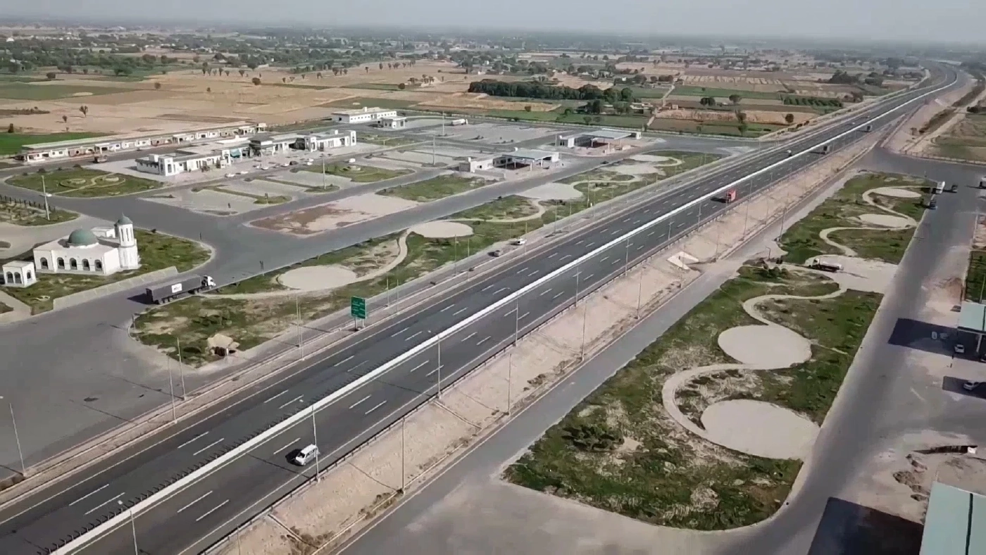 จีนสร้างมอเตอร์เวย์ให้ปากีสถาน (คลิป)