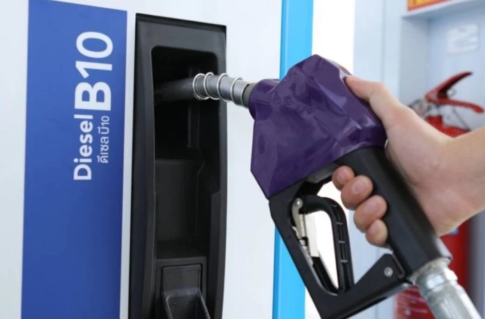 ลุ้น กบน. ตรึงราคาดีเซลที่ 34.94 บาทต่อลิตรต่อ หลังราคาน้ำมันตลาดโลกลดลง