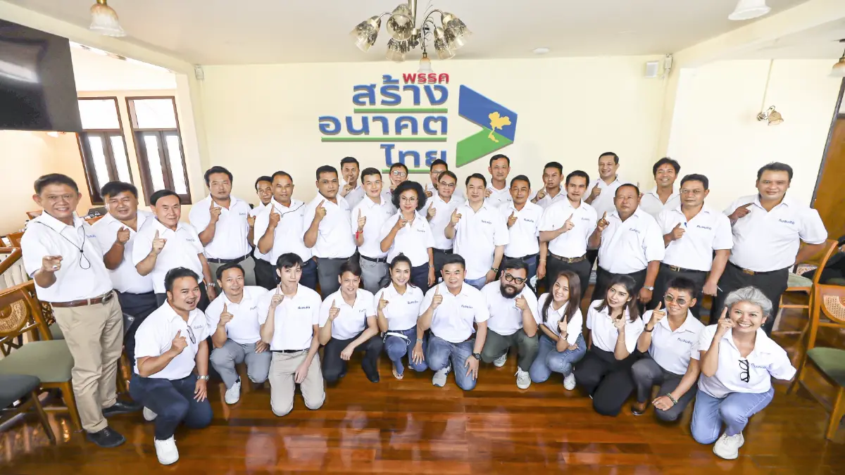 "สุรนันทน์"เปิดตัวผู้ท้าชิงส.ส.กรุงเทพ 26 เขตเพื่อแก้ปัญหาคนกทม.