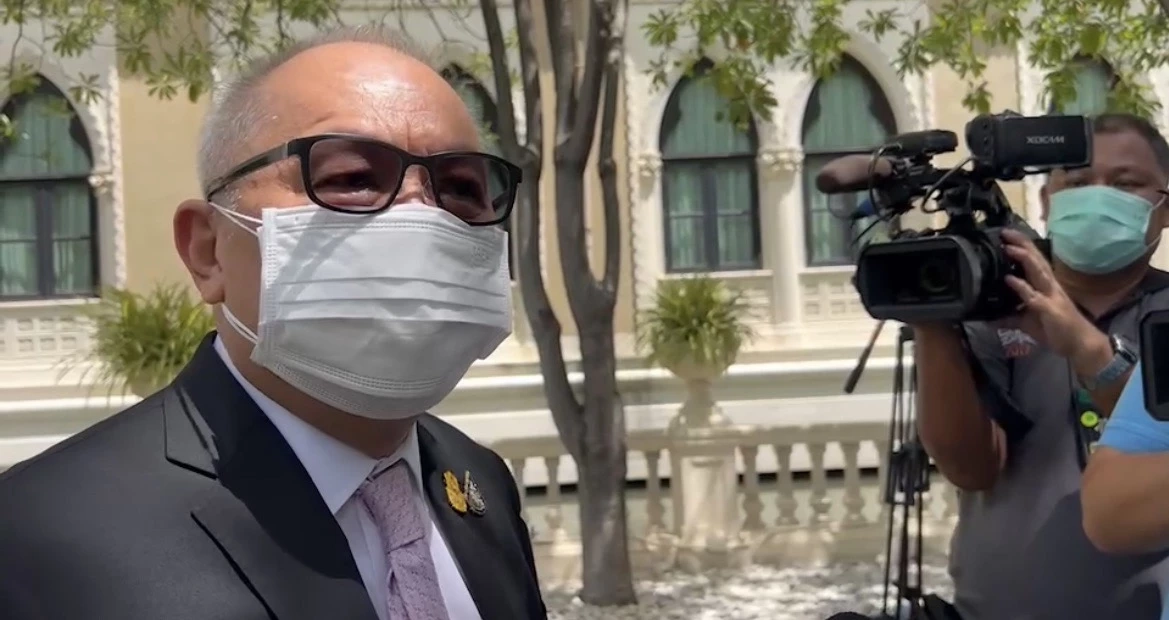 นายสุพัฒนพงษ์ พันธ์มีเชาว์ รัฐมนตรีว่าการกระทรวงพลังงาน