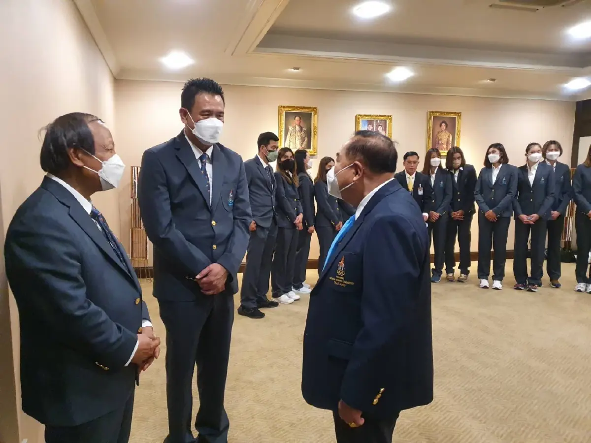 บิ๊กป้อม ขอบคุณทีมนักตบสาวไทยสร้างชื่อเสียง หลังผ่านเข้ารอบ VNL 2022 สำเร็จ