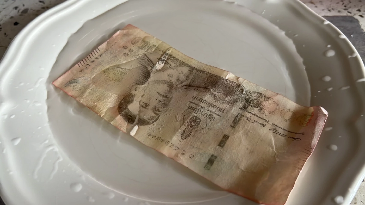 แม่ค้าไก่ย่างเจอแบงค์ปลอมระบาดฝากเตือนแม่ค้าดูให้ดี