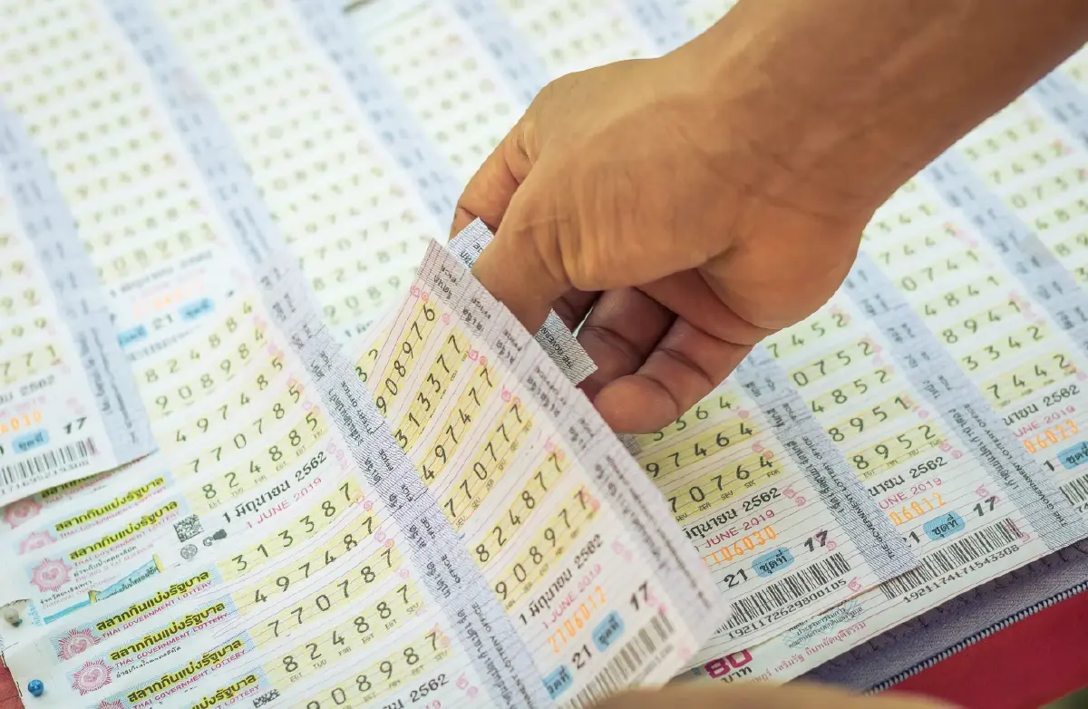 กองสลากฯ ปรับรูปแบบสลากใหม่ ป้องกัน “สลากทิพย์”