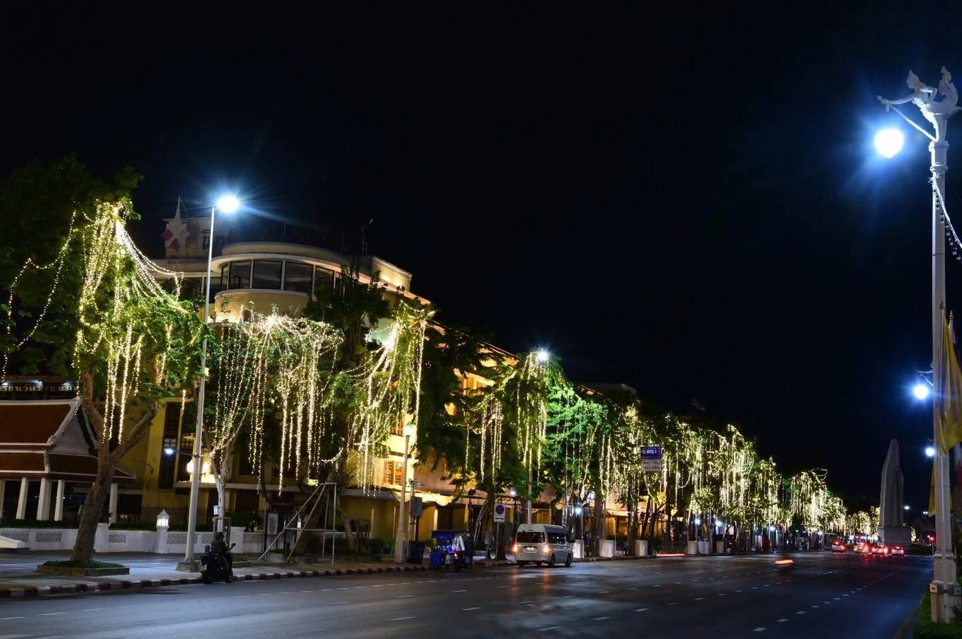 เปิดพิกัด 30 จุด มหกรรมไฟประดับ วันเฉลิมพระชนมพรรษา พระบาทสมเด็จพระเจ้าอยู่หัว