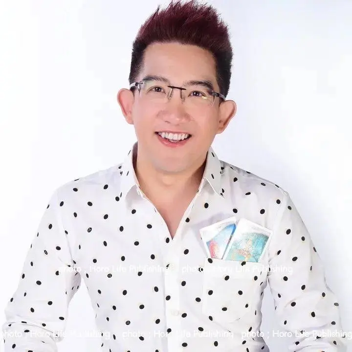 คนรักดวงต้องอ่าน "คฑา ชินบัญชร" ชี้ดวงชะตา 2 ราศี เฮงยืนหนึ่ง มีราศีอะไรบ้าง?