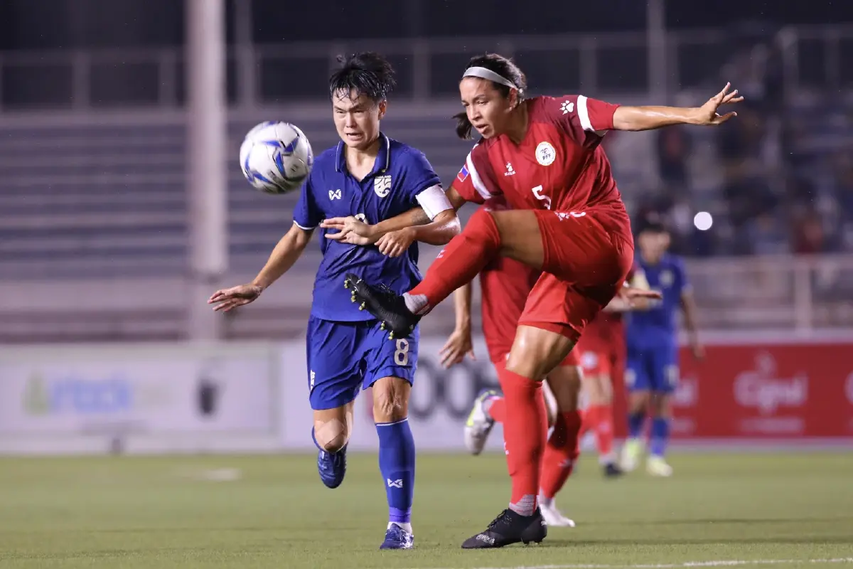 ฟุตบอลหญิงไทยพ่ายฟิลิปปินส์ 0-3 จบรองแชมป์อาเซียน