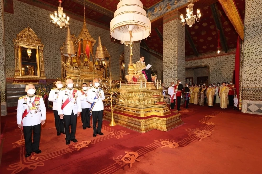 "ในหลวง" เสด็จออกมหาสมาคมพระราชพิธีวันเฉลิมพระชนมพรรษา 28 กรกฎาคม 2565