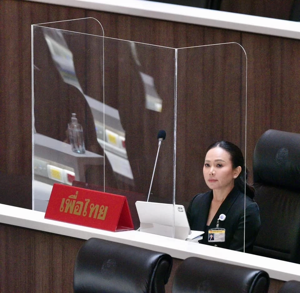 รู้จัก “ชนก จันทาทอง” ส.ส.หญิงผู้(กล้า)อภิปรายเรื่องส่วนตัว "ชัยวุฒิ"