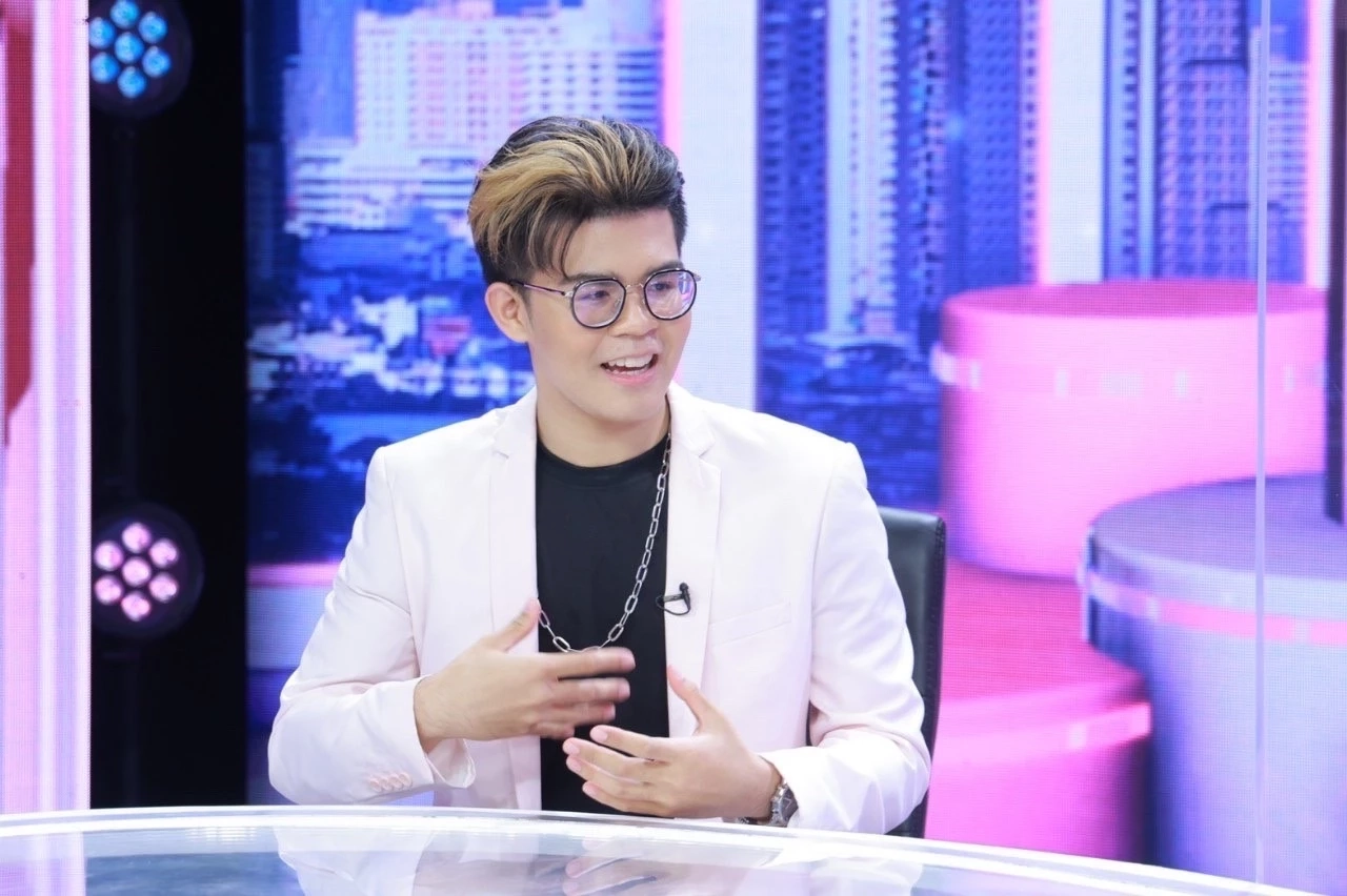 “ไรอัล ไมค์หมดหนี้” เคลียร์ดราม่า สละสิทธิ์จากใจ หรือ คอนเทนต์?