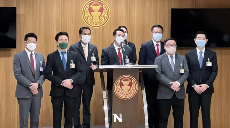 พท.เตรียมแยกร่างตั้ง"พรรคครอบครัวเพื่อไทย"ต่อกรสูตรหาร 500