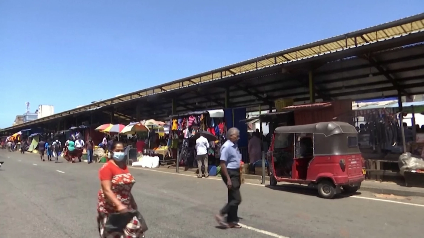 ศรีลังกาเตรียมหยุดพิมพ์ธนบัตร เงินเฟ้อจ่อพุ่ง 60%