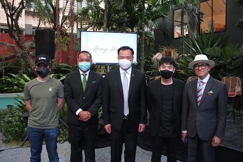 เปิดขุมธุรกิจ “ทอม เครือโสภณ” ทำธุรกิจอะไรบ้าง ก่อนเจอปมฉาวนำเข้ากัญชา