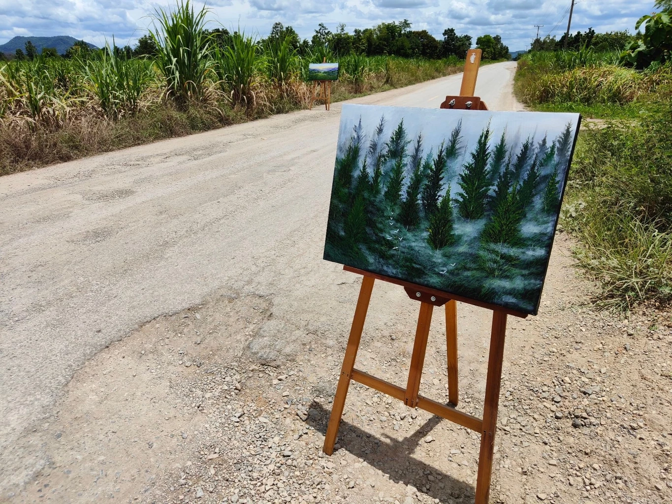 “ศิลปินชาวขอนแก่น”  จัดแกลเลอรี่โชว์งานศิลปะบนผิวถนนที่เต็มไปด้วยหลุมบ่อ