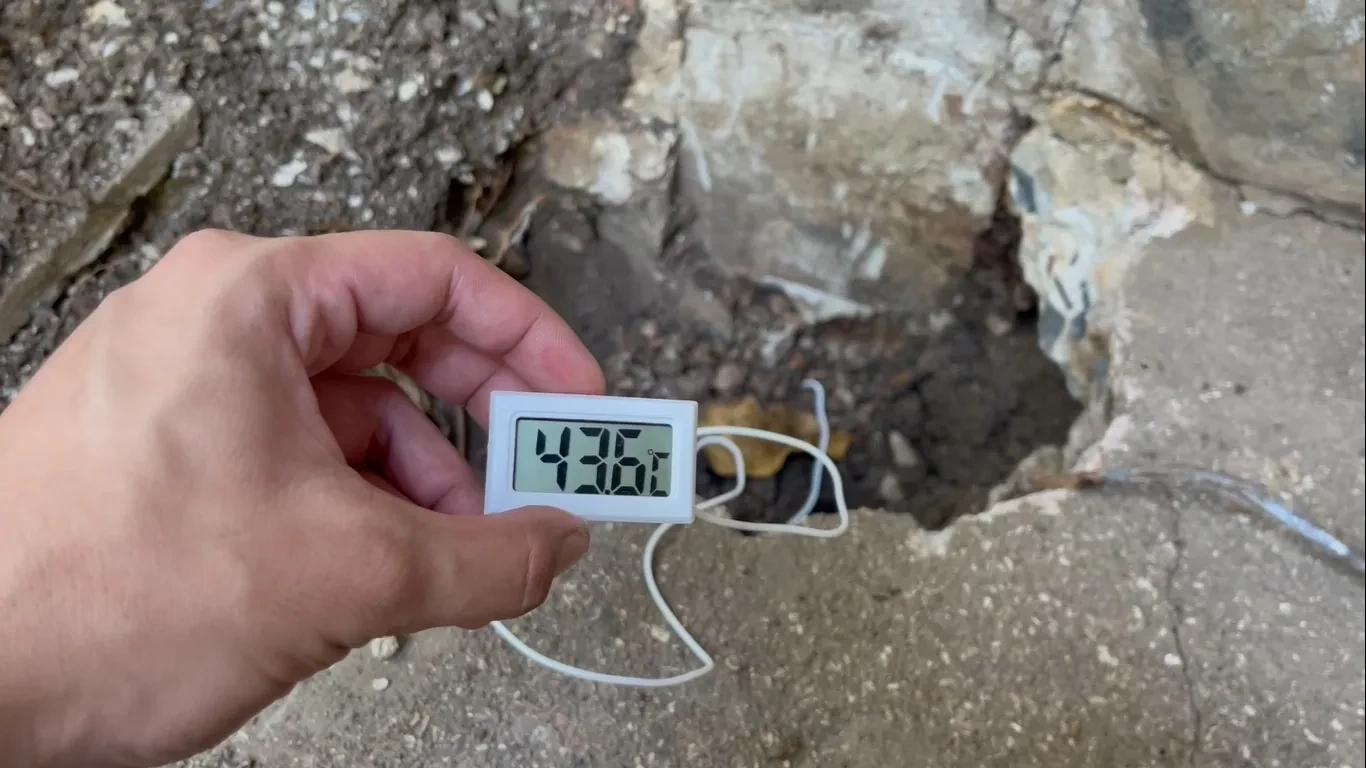 พบความร้อนปริศนาระอุในกุฏิเจ้าอาวาสเมืองมะขามหวาน