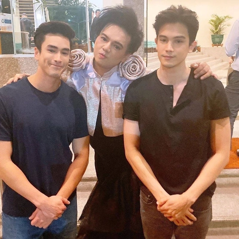 ส่องลุคใหม่ “เอ ศุภชัย” สุดปัง จนชาวเน็ตแห่แซว สวยเหมือนนางฟ้า