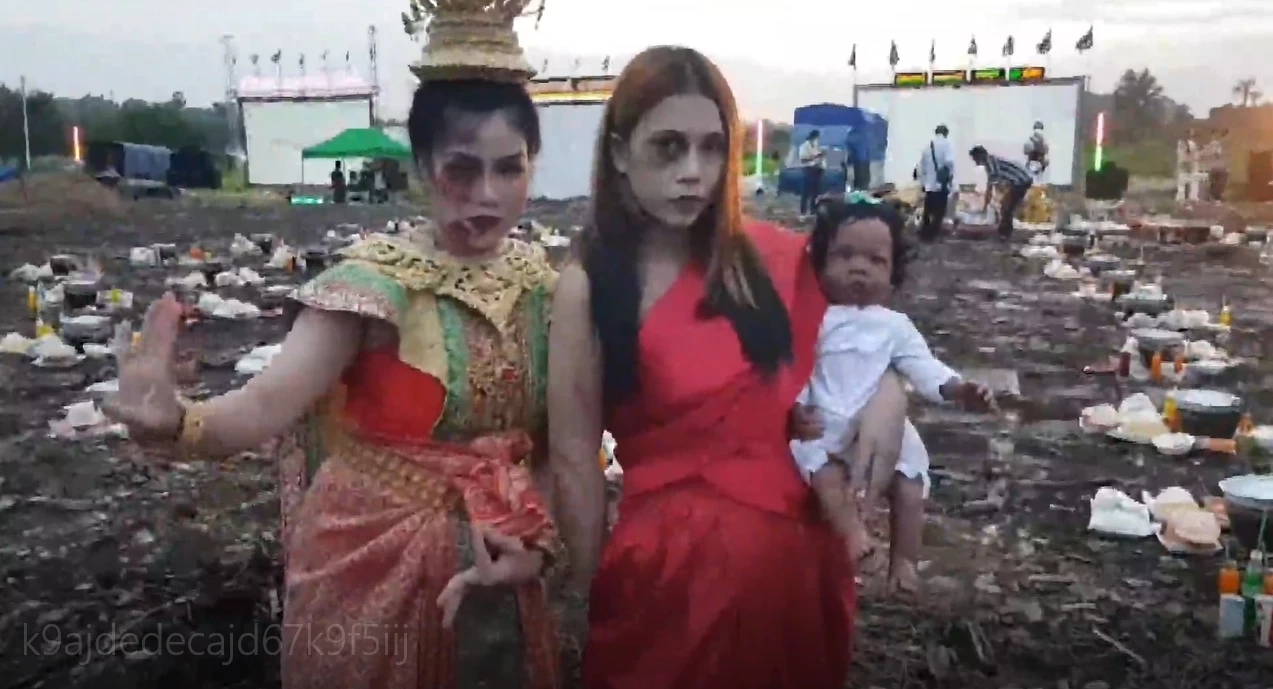 ให้โชค 10 ล้าน ! คอหวยลงขันจัดงานเลี้ยงหมูกระทะ – ฉายหนัง 5 จอ ให้ผีดู