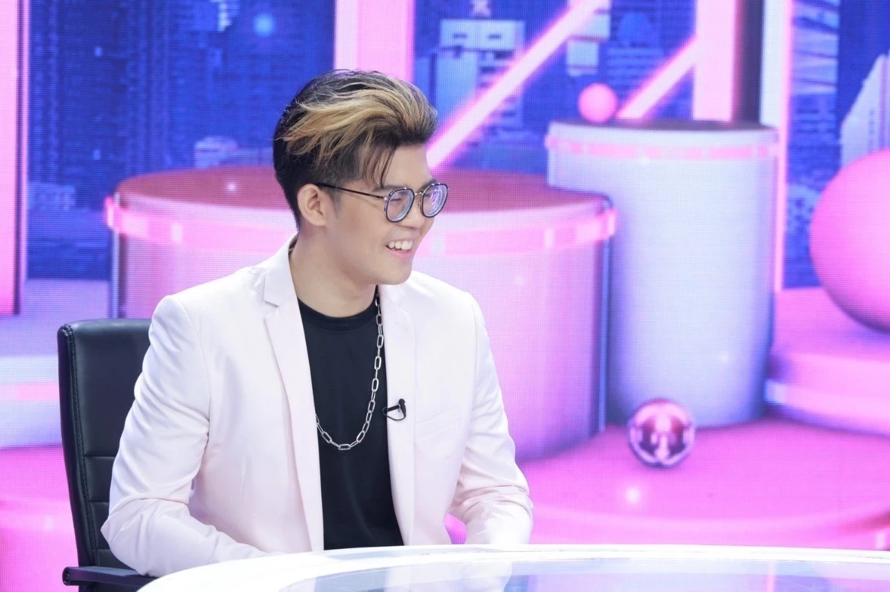 “ไรอัล ไมค์หมดหนี้” เคลียร์ดราม่า สละสิทธิ์จากใจ หรือ คอนเทนต์?