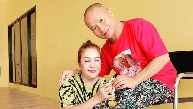 หล่อเลยป๋า "หม่ำ จ๊กมก" ทำหน้าครั้งแรกในชีวิต เหตุ หนังตาตกจนบังตาดำมิด