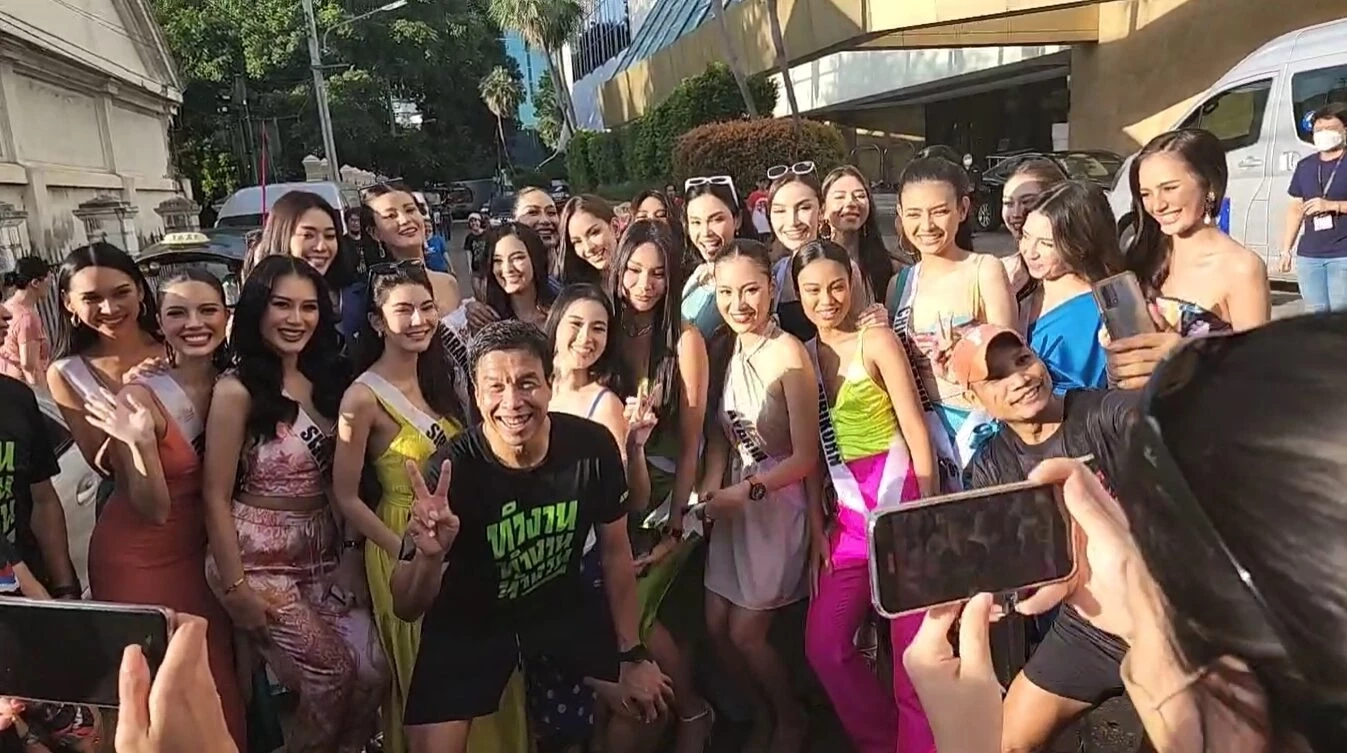 “ชัชชาติ” วิ่งซิตี้รันเส้นทางสวนลุม-ตลาดน้อย บอกพีคมากได้เจอนางงาม