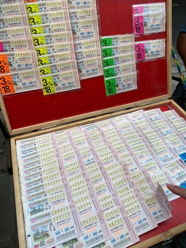 เปิดสถิติหวยออก 1 สิงหาคม ย้อนหลังสถิติ 20 ปี พบเลข 2 ตัวออกซ้ำ-ออกเบิ้ลเพียบ