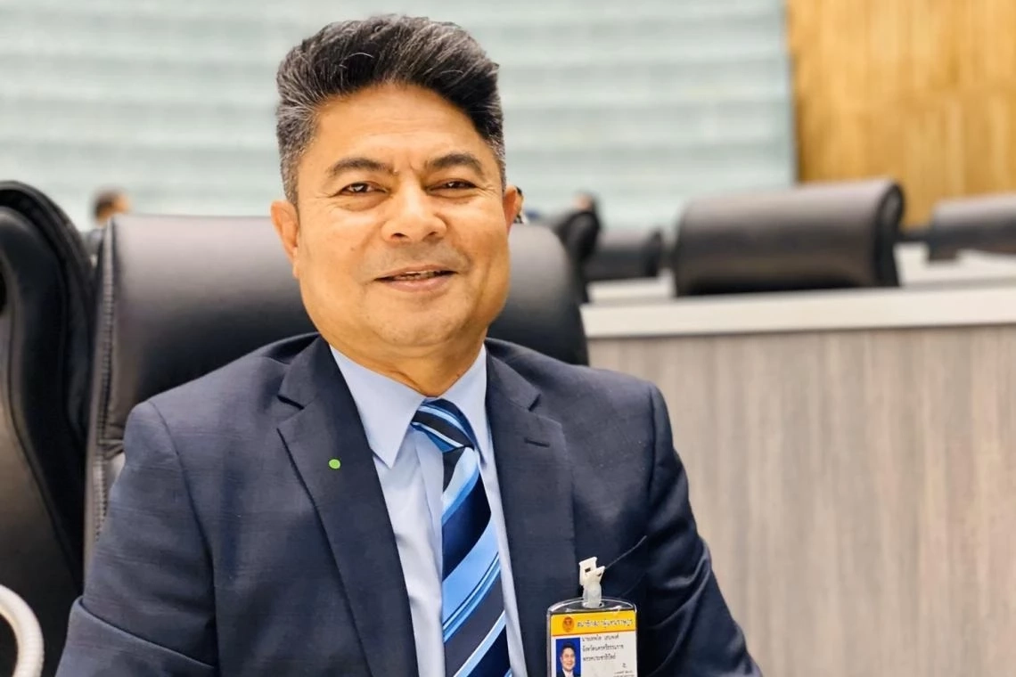 เผยเส้นทางชีวิต ลูกผู้ชายนักการเมืองชื่อ  ‘เทพไท เสนพงศ์’