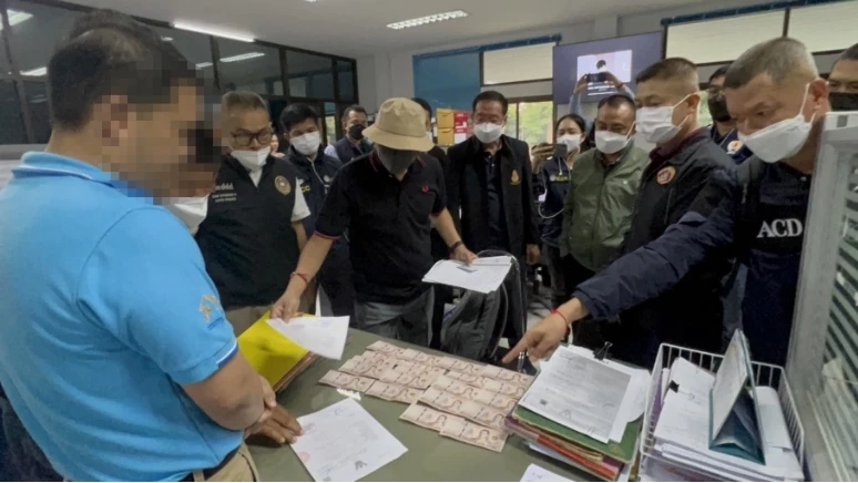 ผู้ว่าฯ เชียงใหม่ เชือด ปลัด อ.เมือง จอมรีด สั่งย้ายไปช่วยราชการพร้อมตั้งสอบ